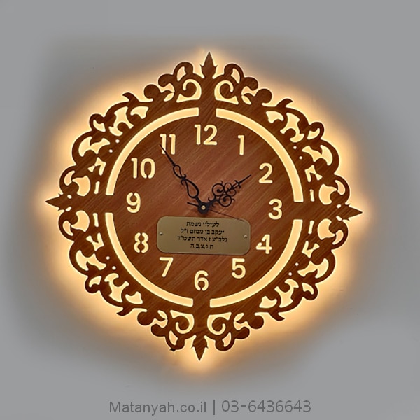 שעון מעוטר מואר לבית כנסת