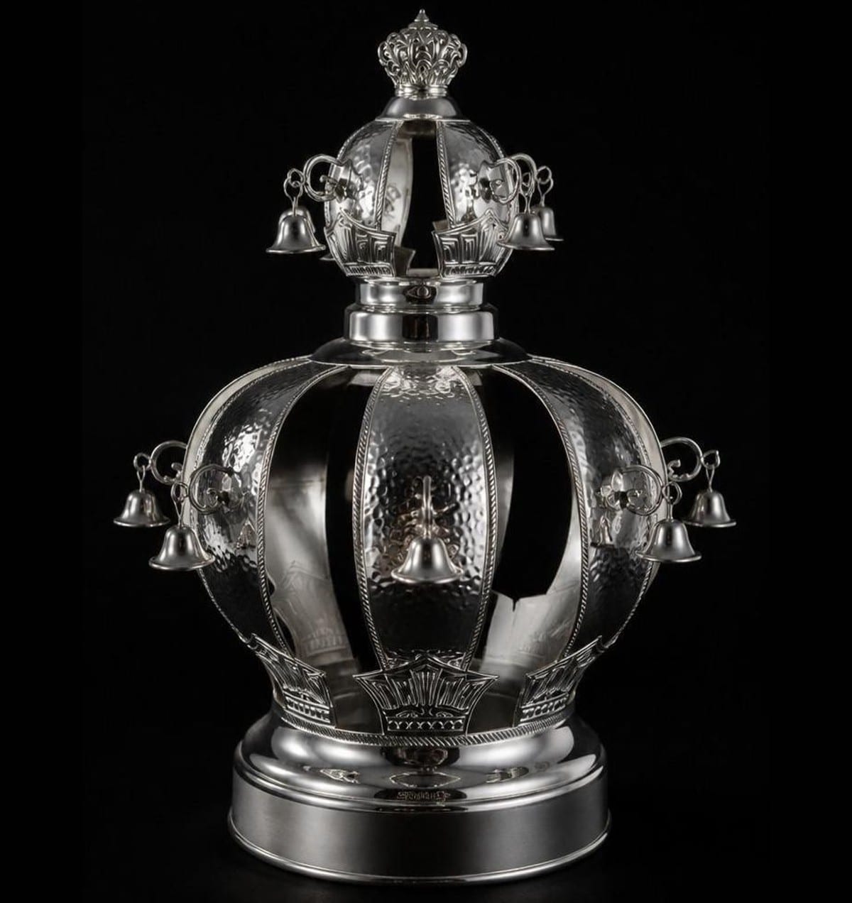 Silver-plated Torah scroll crown – royal crown