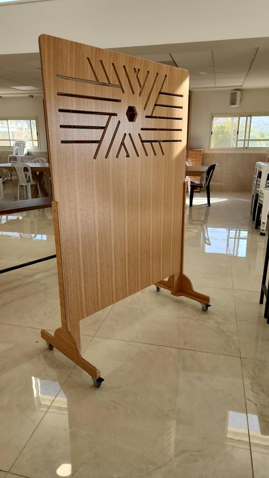 A portable Star of David partition in a synagogue